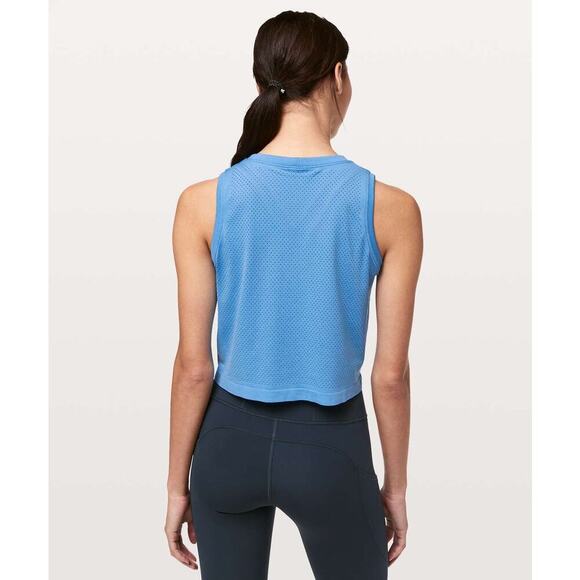 Lululemon Breeze By Muscle Crop Tank in Brisk Blue Sz 10 / 12 - Picture 8 of 8